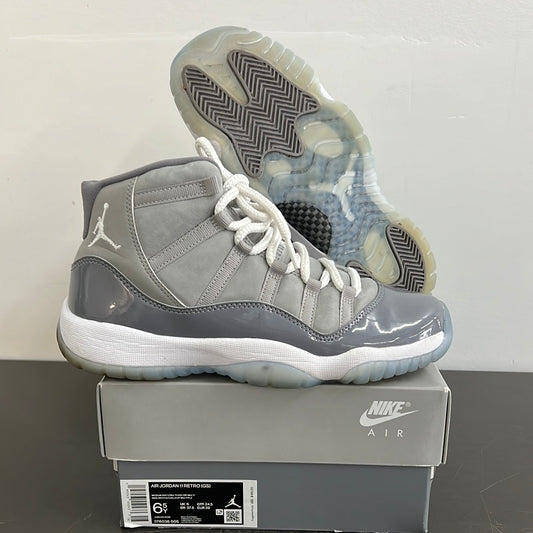 Jordan 11 cool grey (6.5Y)
