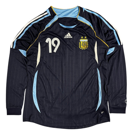 Argentina 06-07 Away Messi