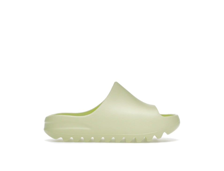 Adidas Yeezy Slide “Glow Green 2.0” (Kids) - HQ4116